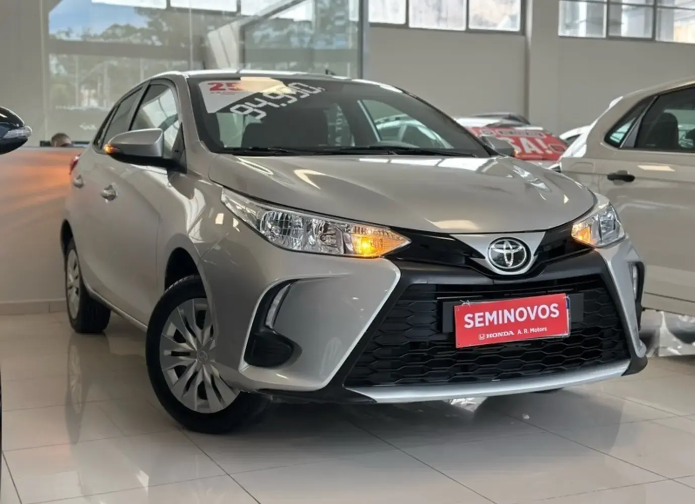 galeria Yaris
