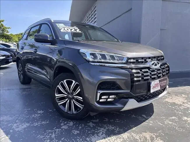 TIGGO 8