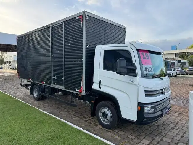 Volkswagen 9.170 Delivery 