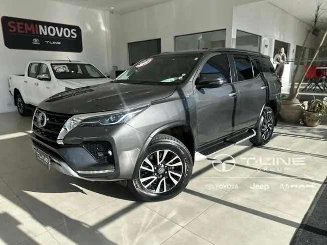 HILUX SW4