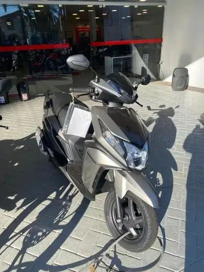 ELITE 125 
