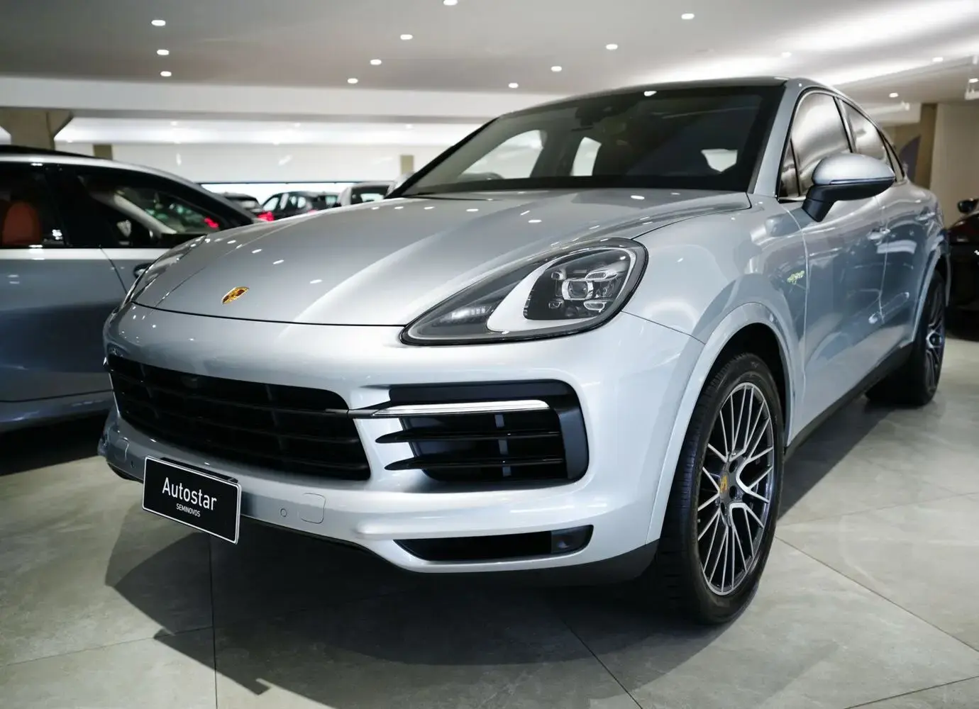 galeria Cayenne Coupé