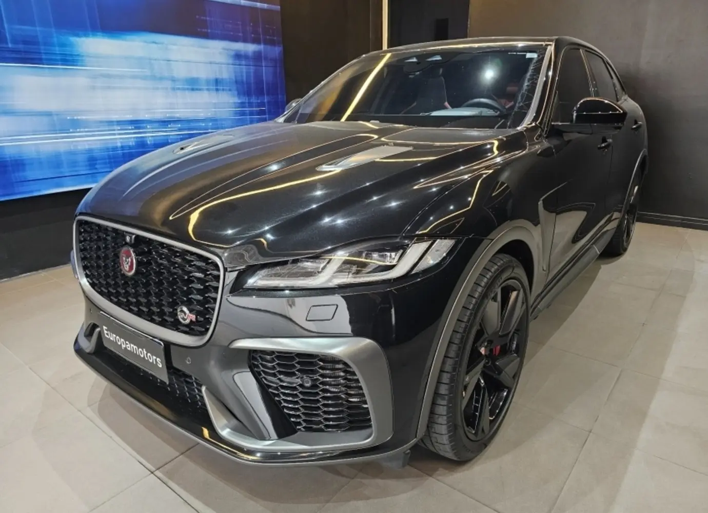 galeria F-PACE