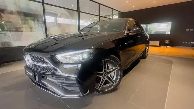 Mercedes Benz C200 AMG LINE