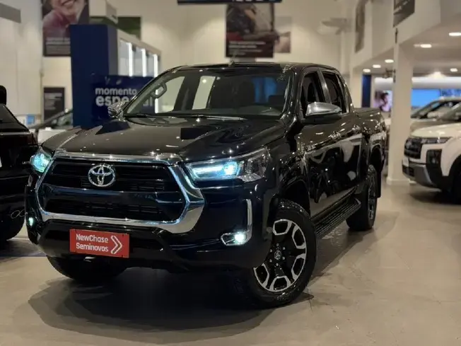 HILUX 2.8 D-4D TURBO DIESEL CD SRV 4X4 AUTOMÁTICO