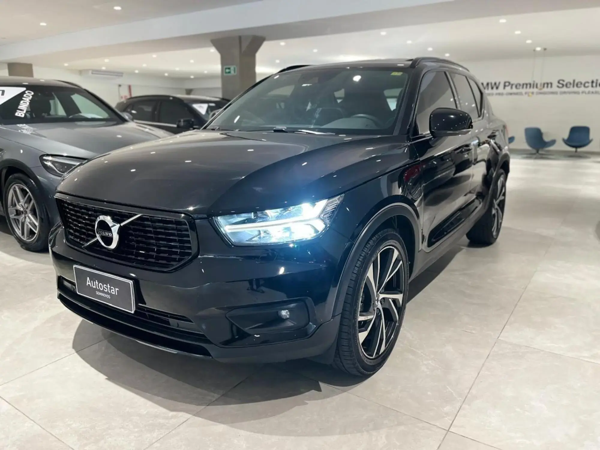 XC40 1.5 T5 Hybrid R-Design AWD