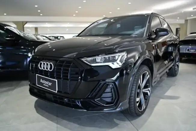 Audi Q3 Performance Black 2.0