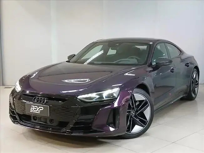 RS E-TRON GT