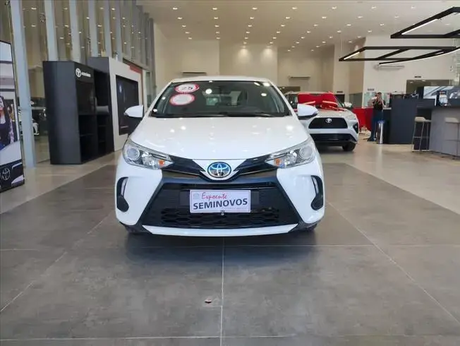 YARIS 1.5 16V FLEX SEDAN XS MULTIDRIVE