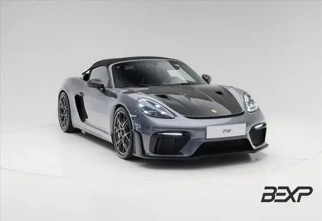 718