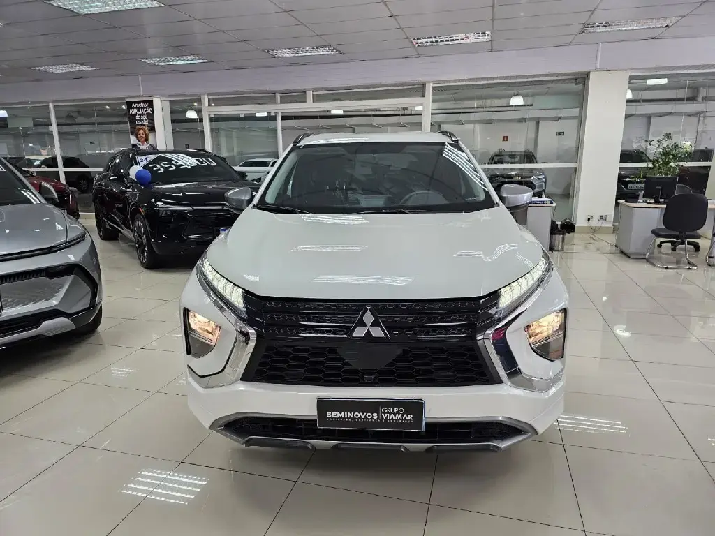 galeria ECLIPSE CROSS