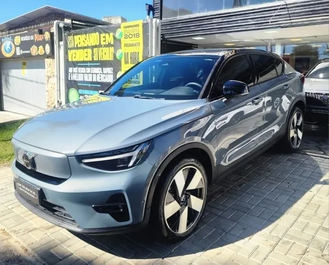 Volvo C40 P8 RECHARGE PURE ELECTRIC AWD