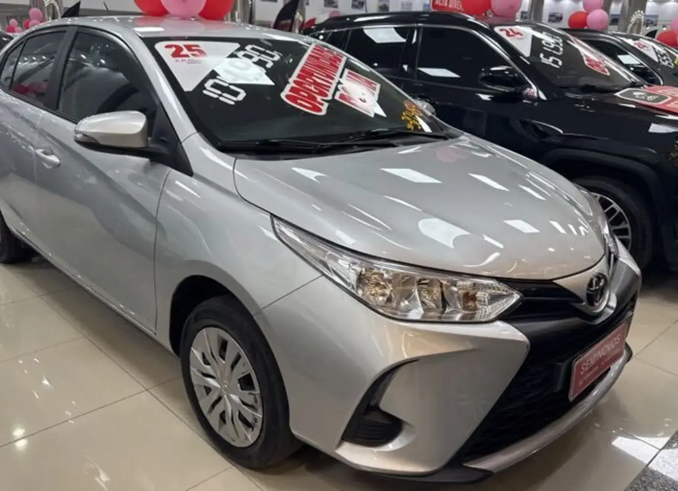 galeria Yaris Sedan