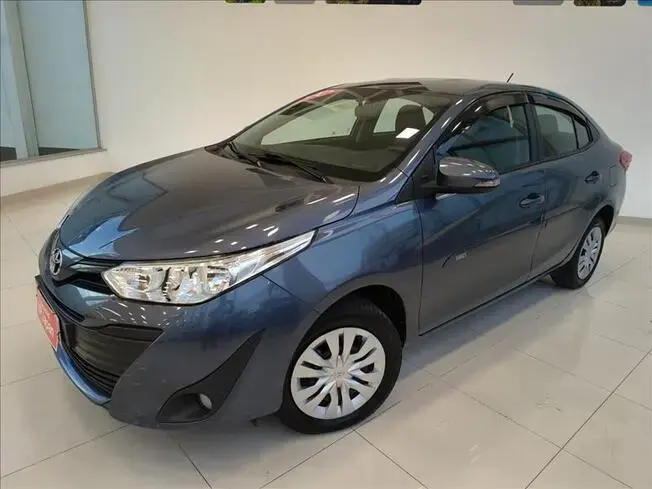  YARIS 1.5 16V Sedan XL Live 