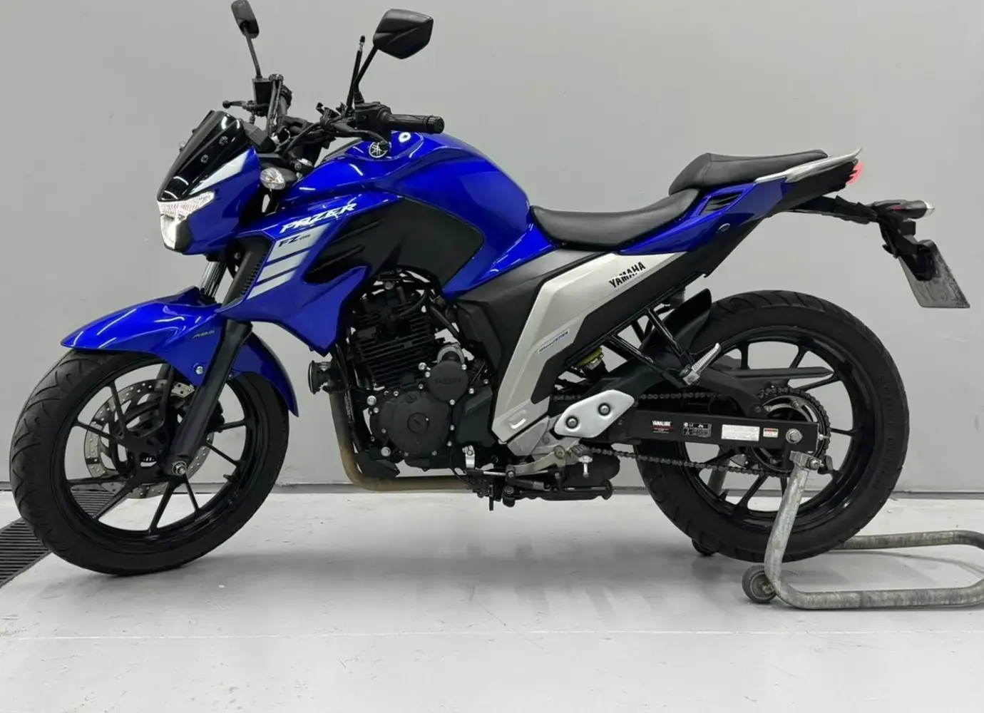 galeria FZ25 250 FAZER FLEX