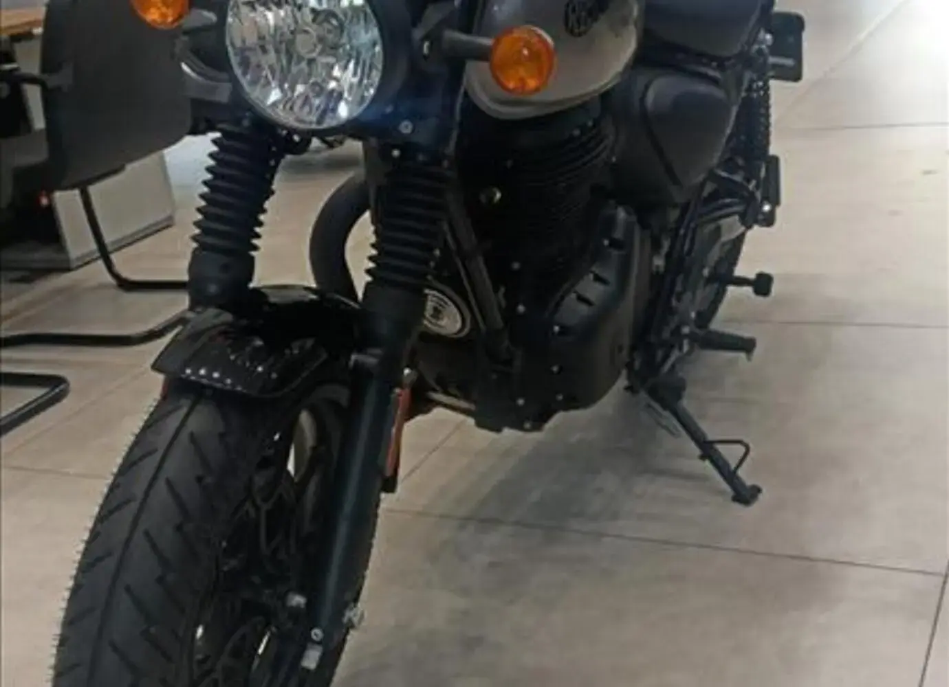 galeria HUNTER 350