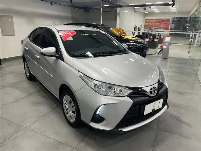 Toyota YARIS 1.5 16V FLEX SEDAN XL MULTIDRIVE