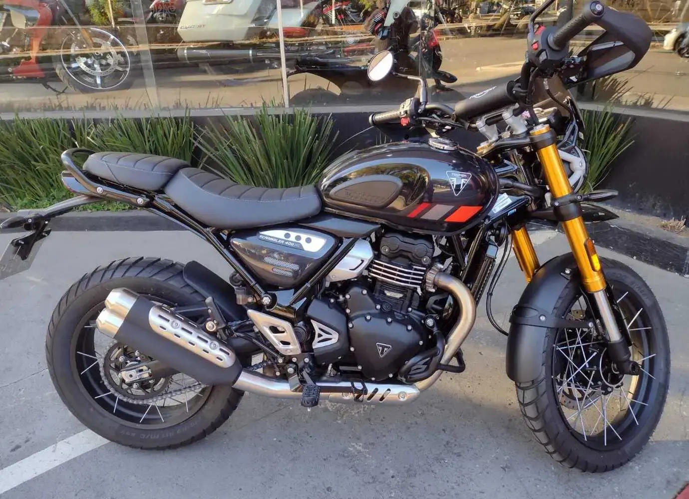 galeria Scrambler 400 X