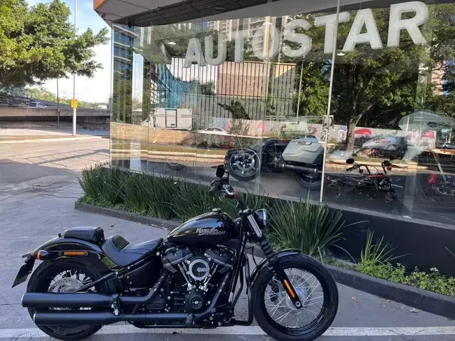 Harley Davidson Street Bob FXBB