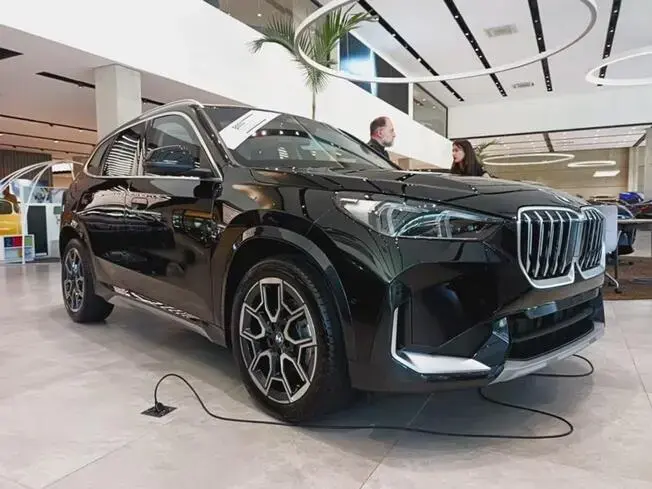 Bmw X1 sDrive20i X Line 2.0 Turbo (Aut.)