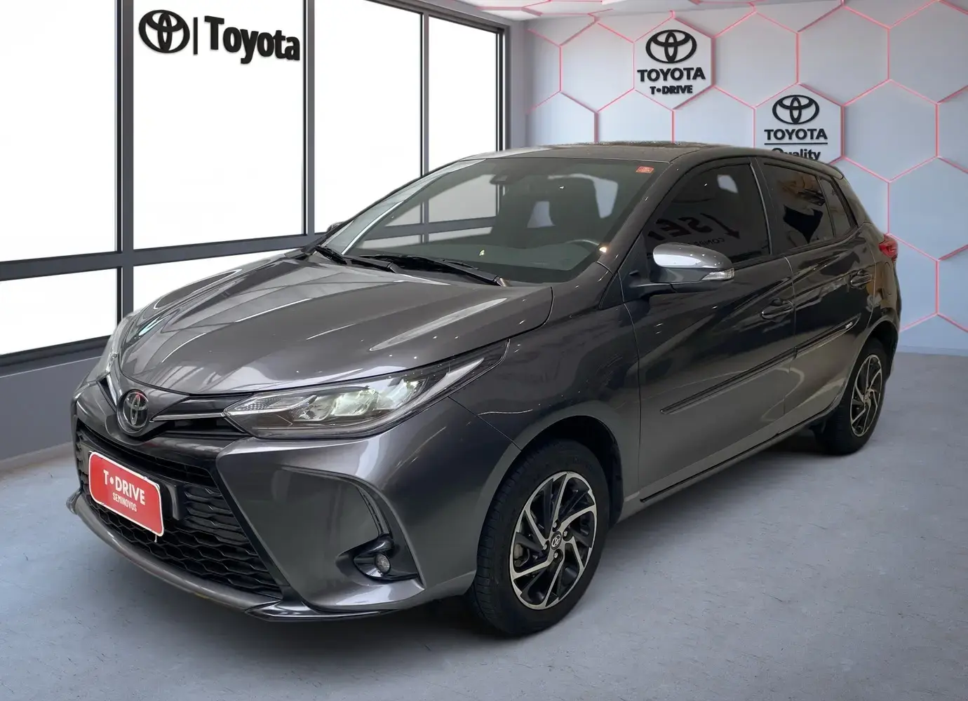 galeria Yaris