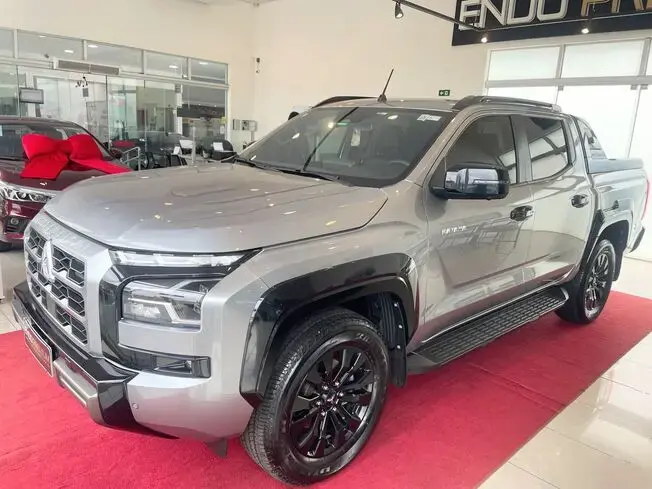 Mitsubishi TRITON KATANA 2.4TDI 16v 4X4 C.D.