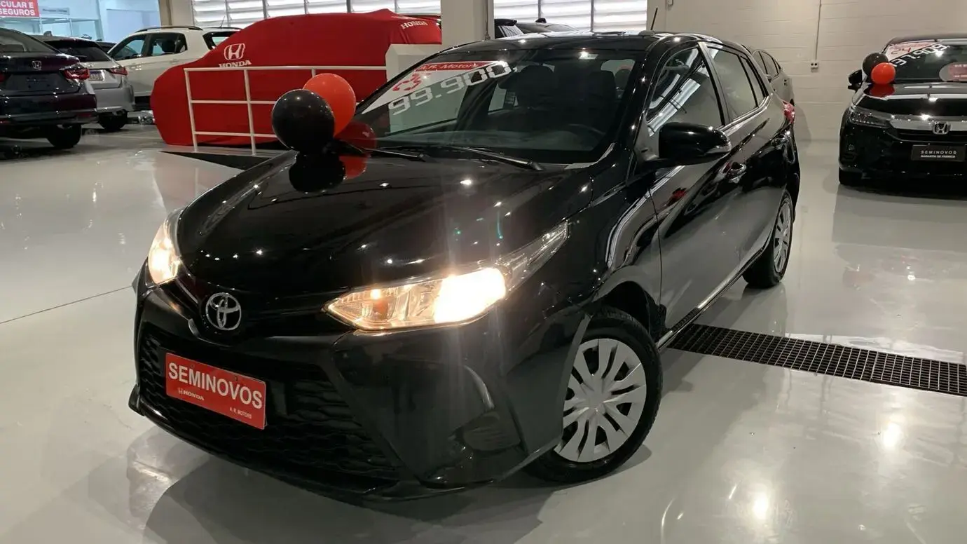 galeria Yaris