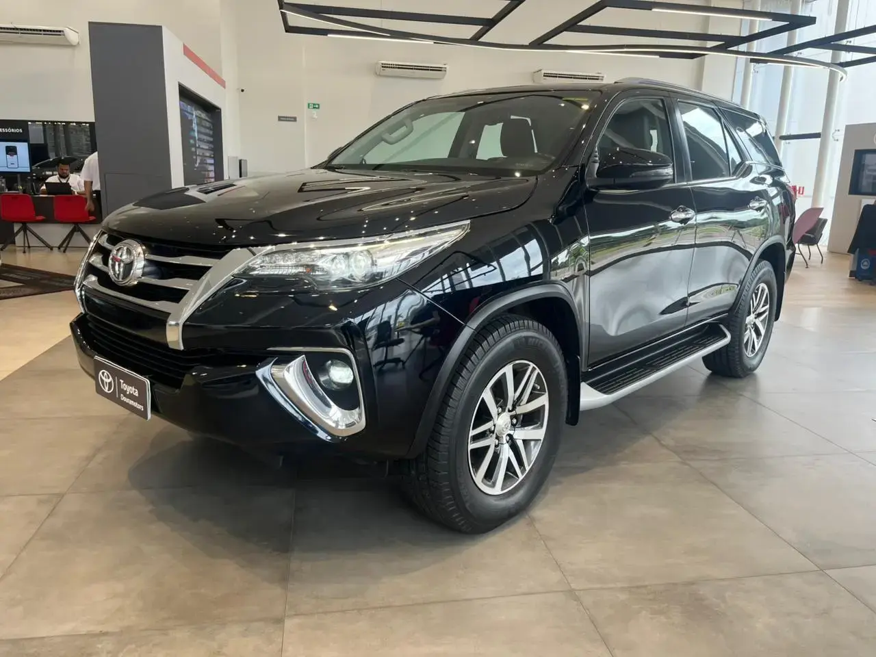 galeria SW4 SRX 7 LUGARES 2.8 4X4