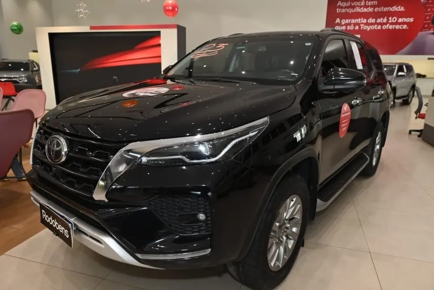 galeria HILUX SW4