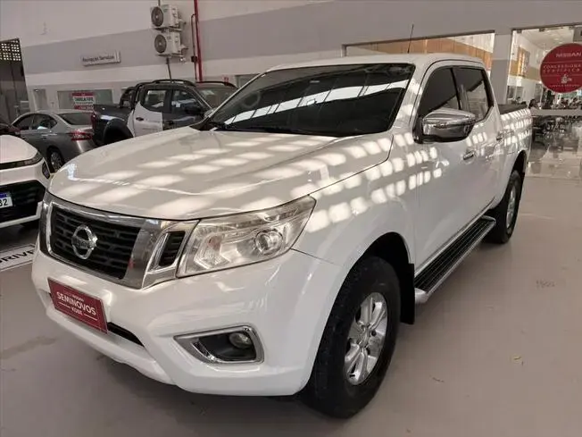 Nissan FRONTIER 2.3 16V TURBO DIESEL XE CD 4X4 AUTOMÁTICO