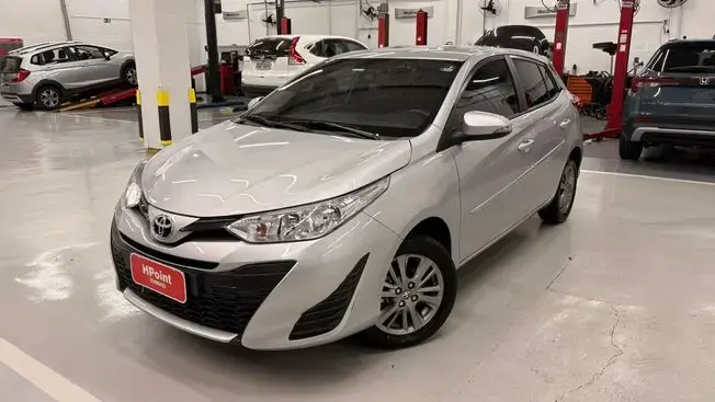Yaris 1.5 XL Plus Connect CVT (Flex)