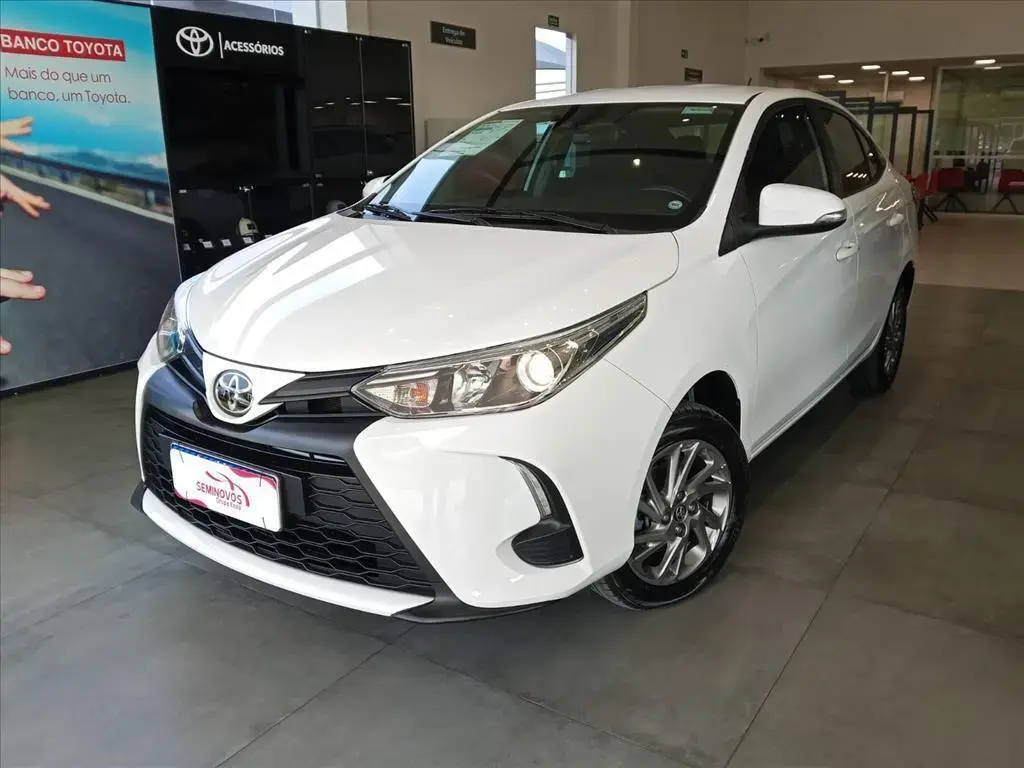 galeria YARIS