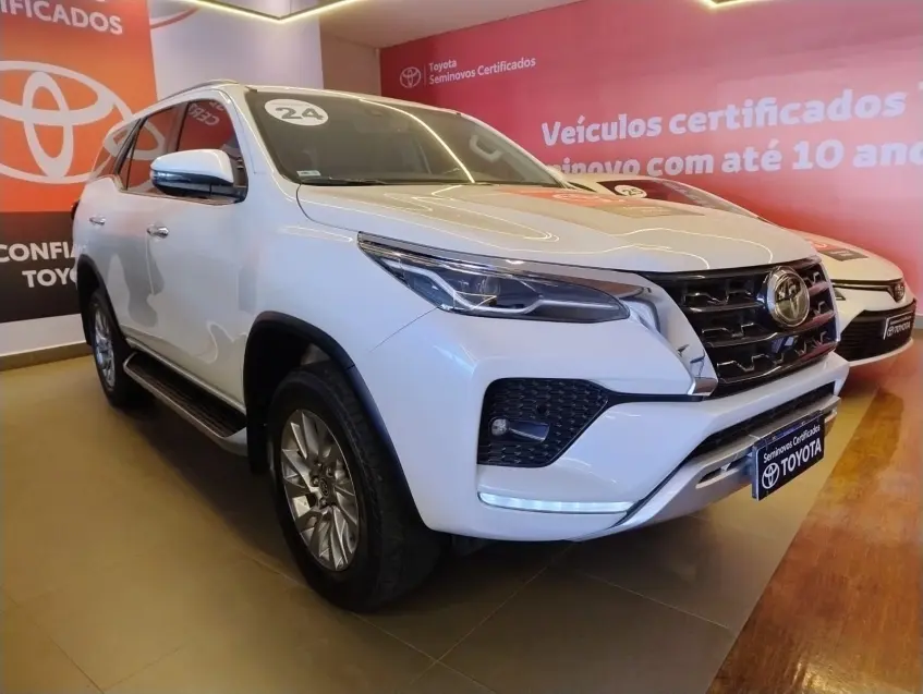 galeria HILUX SW4