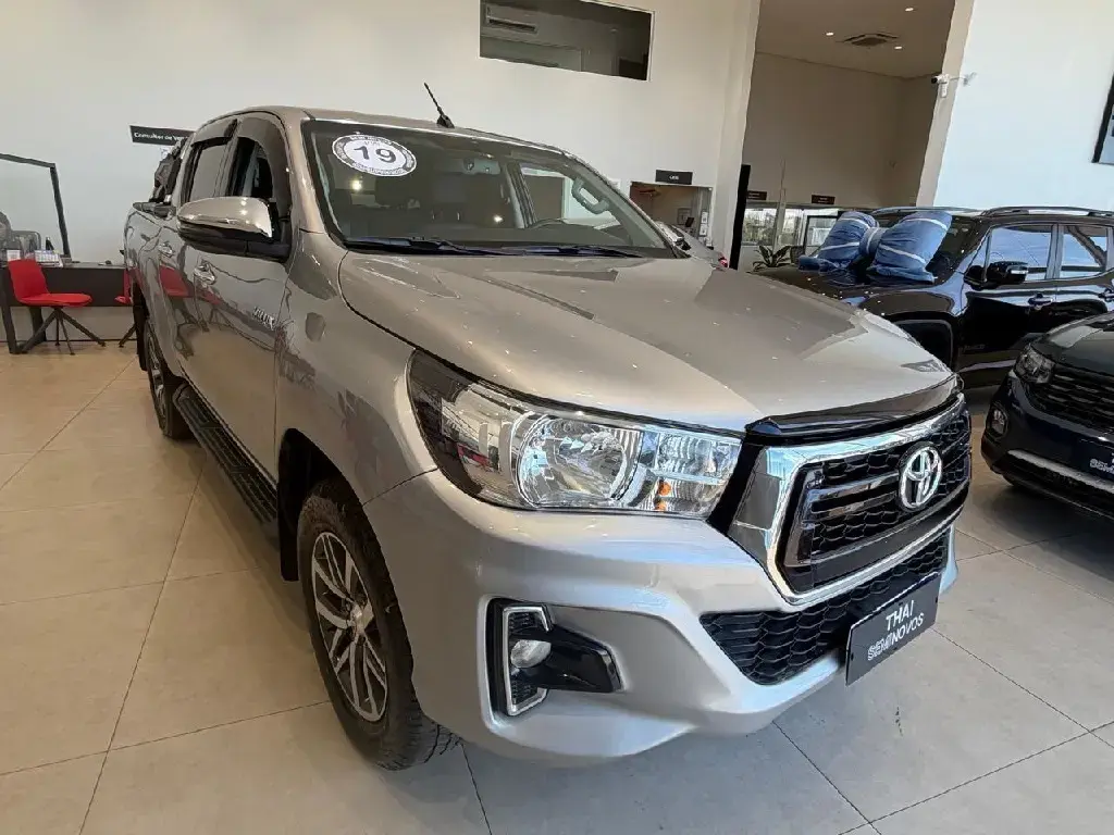 galeria HILUX