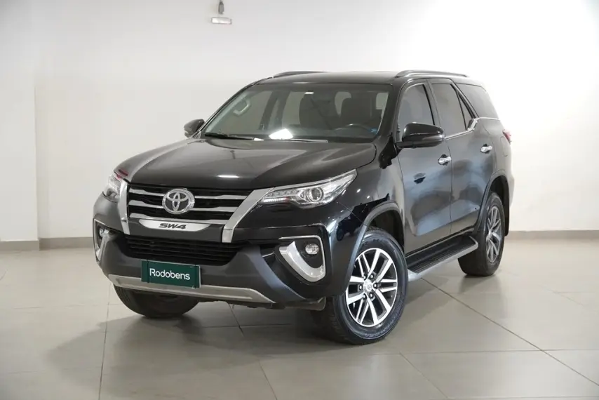 galeria HILUX SW4
