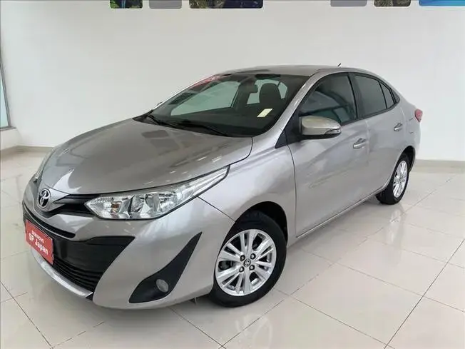  YARIS 1.5 16V Sedan XL Multidrive 