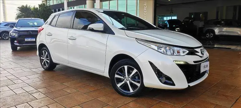 galeria YARIS