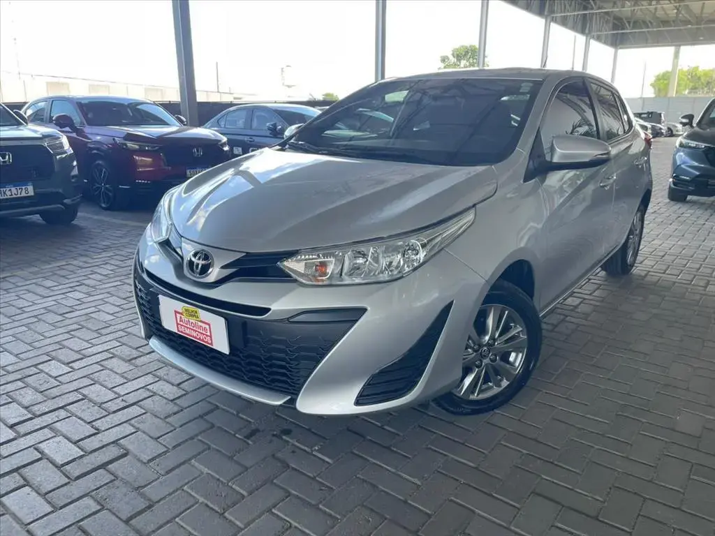 galeria YARIS