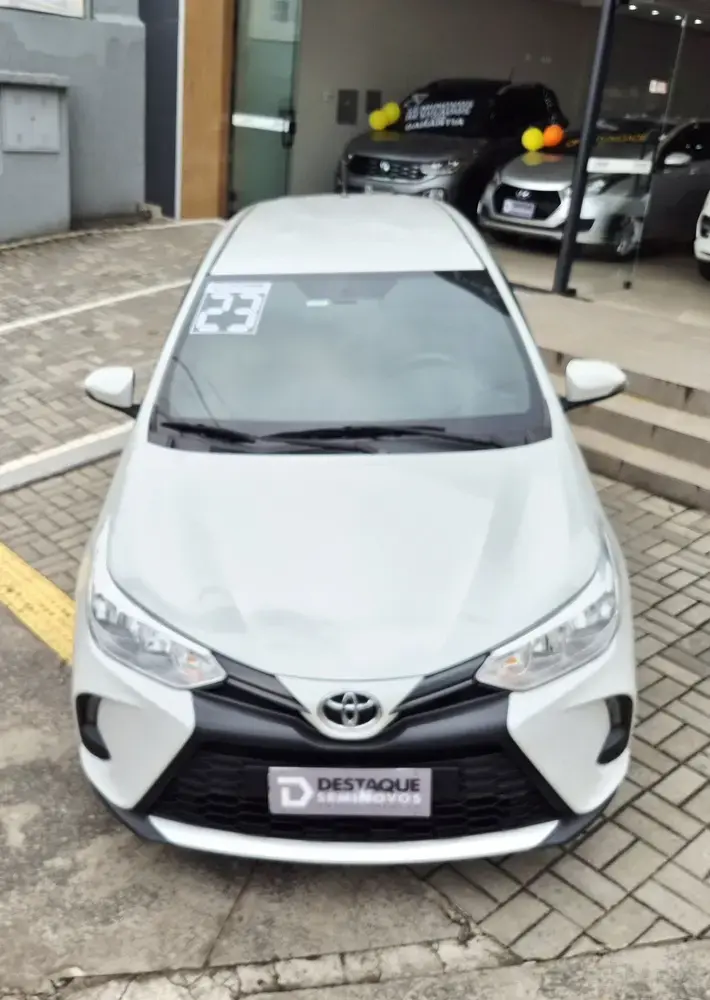 galeria YARIS
