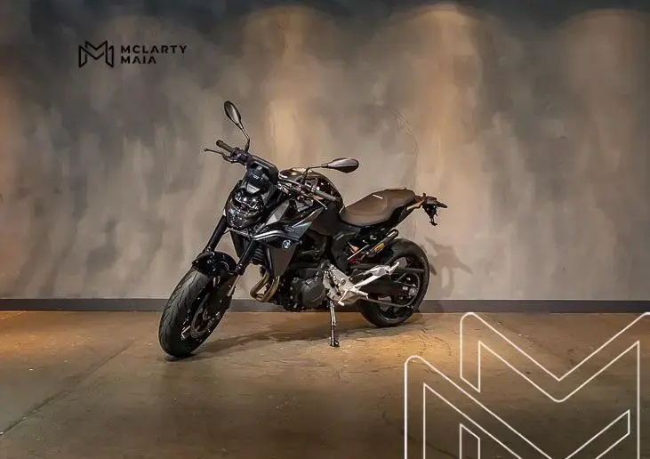galeria F 900