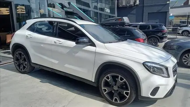GLA 200