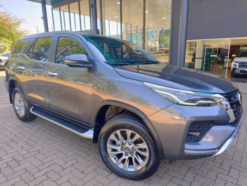 galeria HILUX SW4