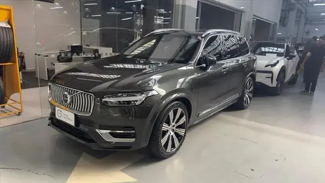 Volvo XC90 2.0 T8 HYBRID INSCRIPTION AWD GEARTRONIC