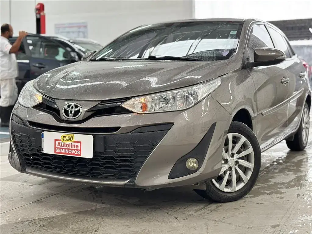 galeria YARIS