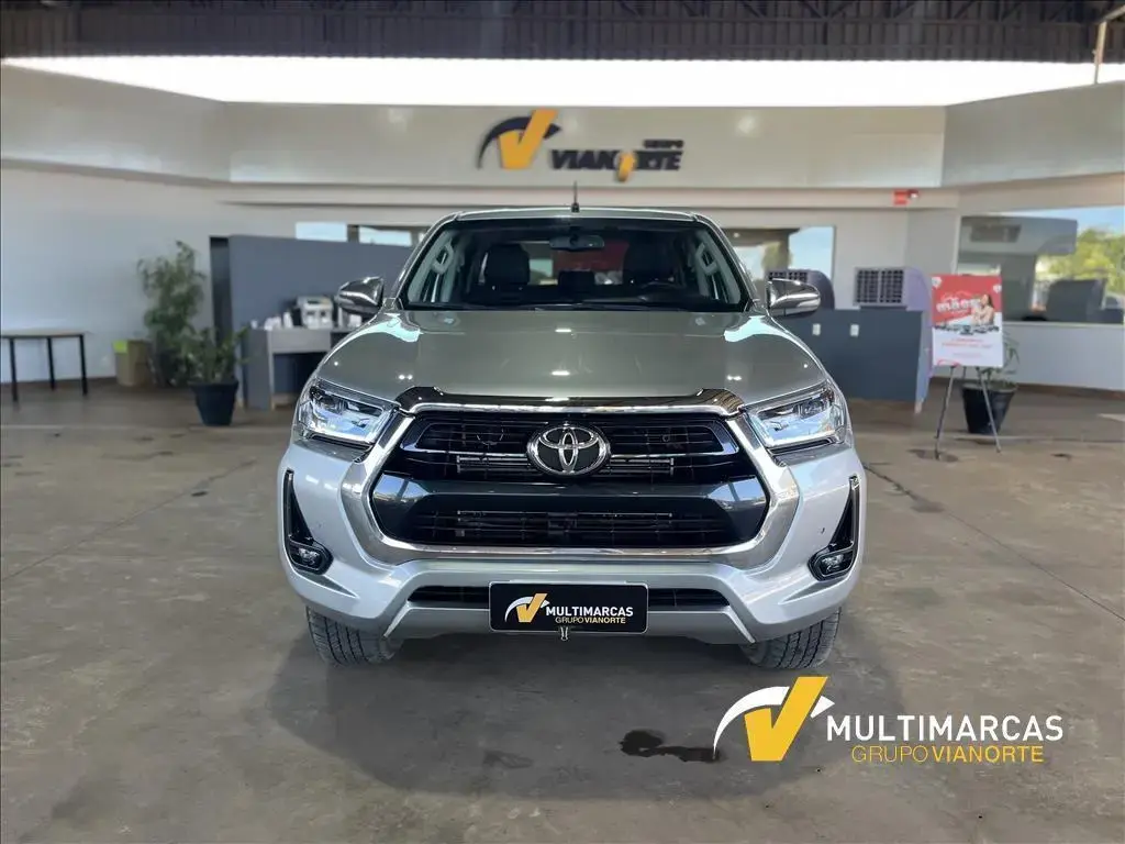 galeria HILUX