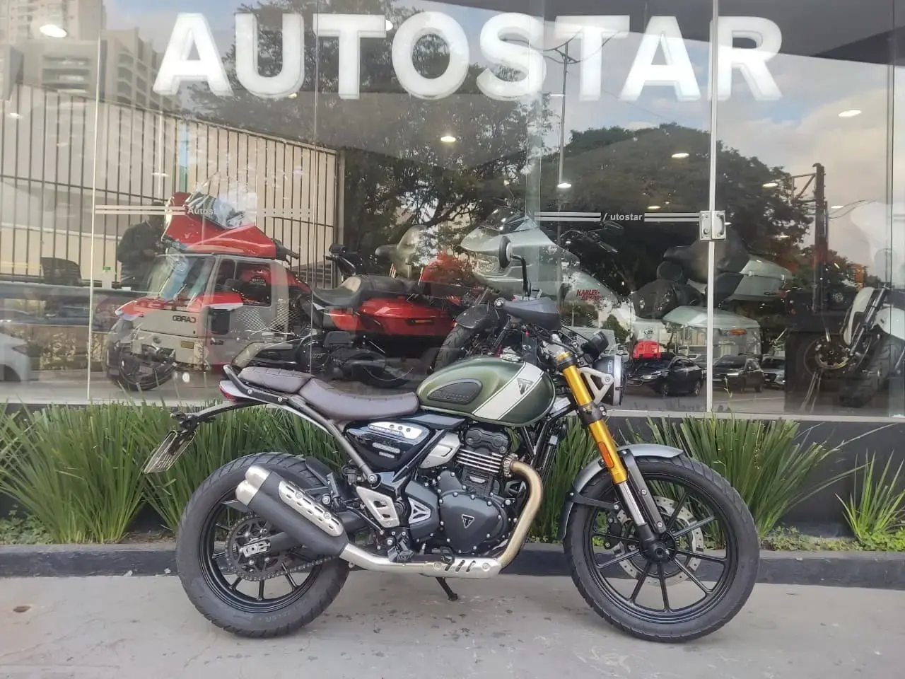 galeria Scrambler 400 X