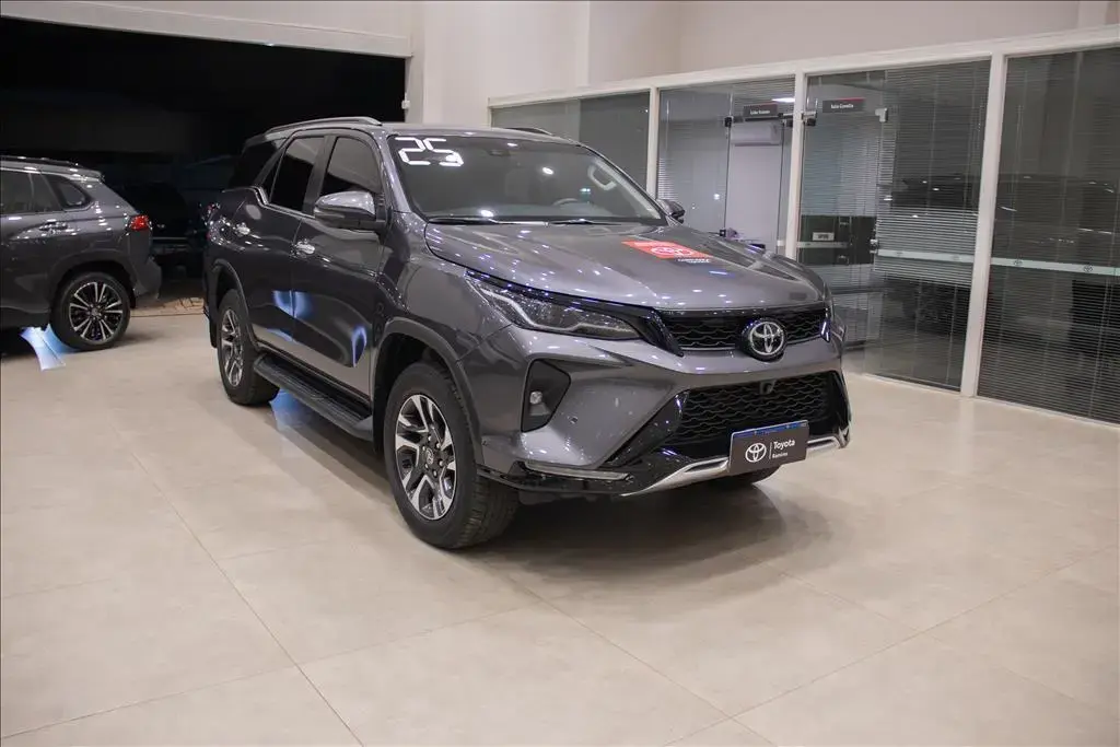 galeria HILUX SW4