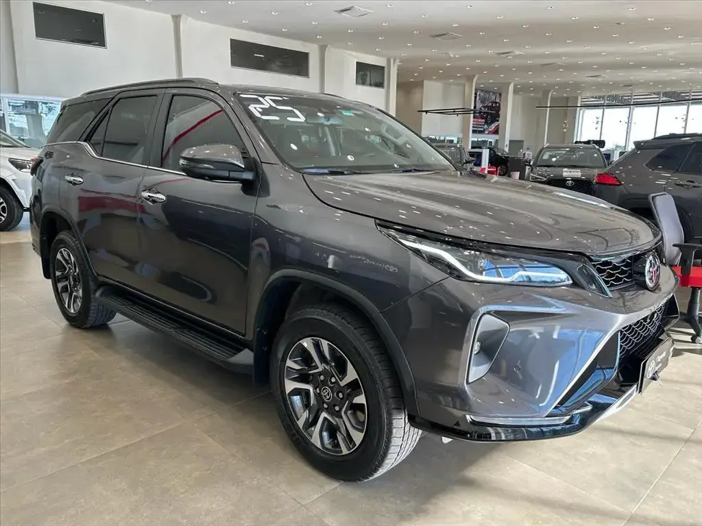 galeria HILUX SW4