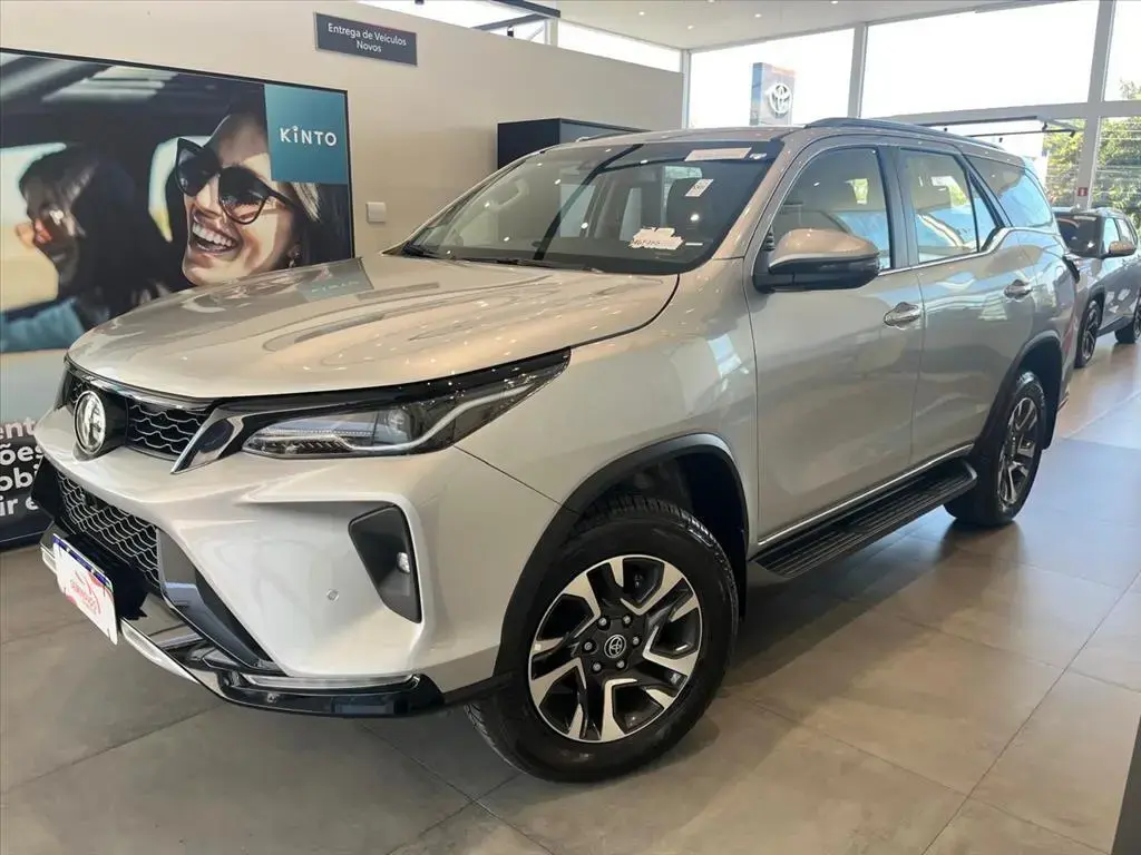 galeria HILUX SW4