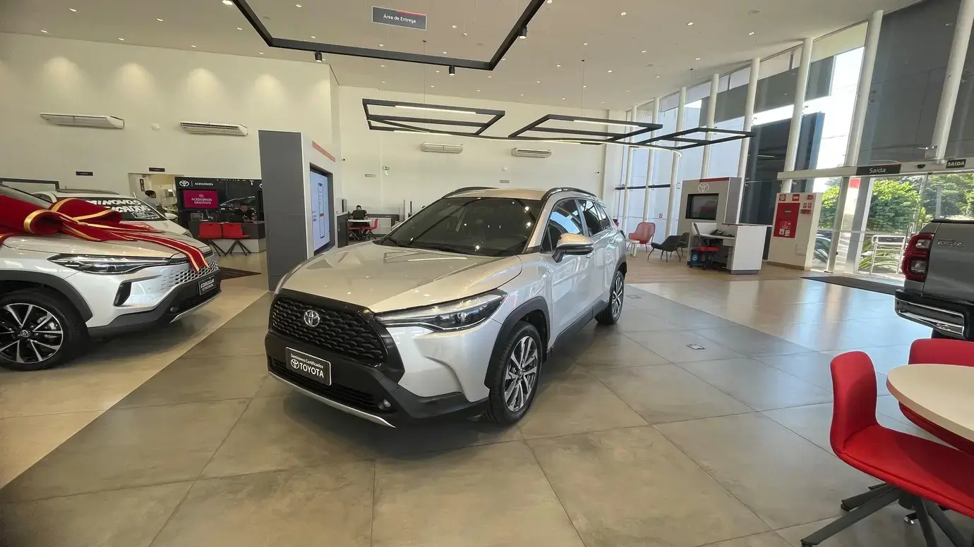 galeria COROLLA CROSS XRE